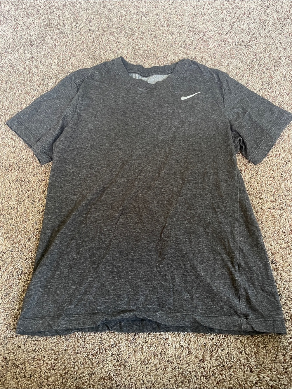 Nike Men’s S. Heather Charcoal Short Sleeve Crew Tee